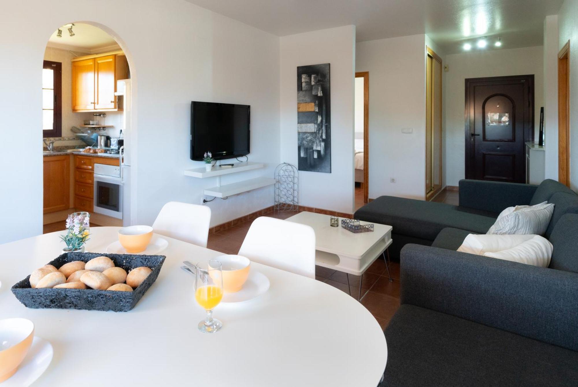 Club Salino Hideaway-Your Peaceful Retreat With Pool In Торрев'єха Екстер'єр фото